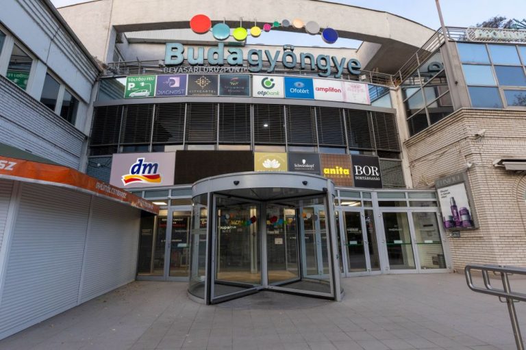 Budagyöngye közeli