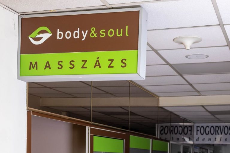 body-and-soul-kornyezt-es-szalon--bejarat